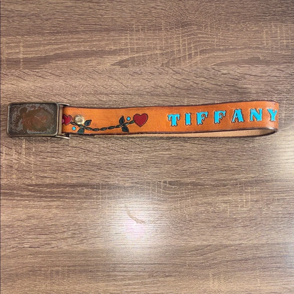 Vintage Unbranded Little Girls Tiffany Brown Leather Belt with Heart & Floral